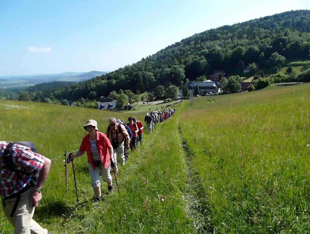 Wanderhotel Sonnebergbaude Waltersdorf  Esterno foto